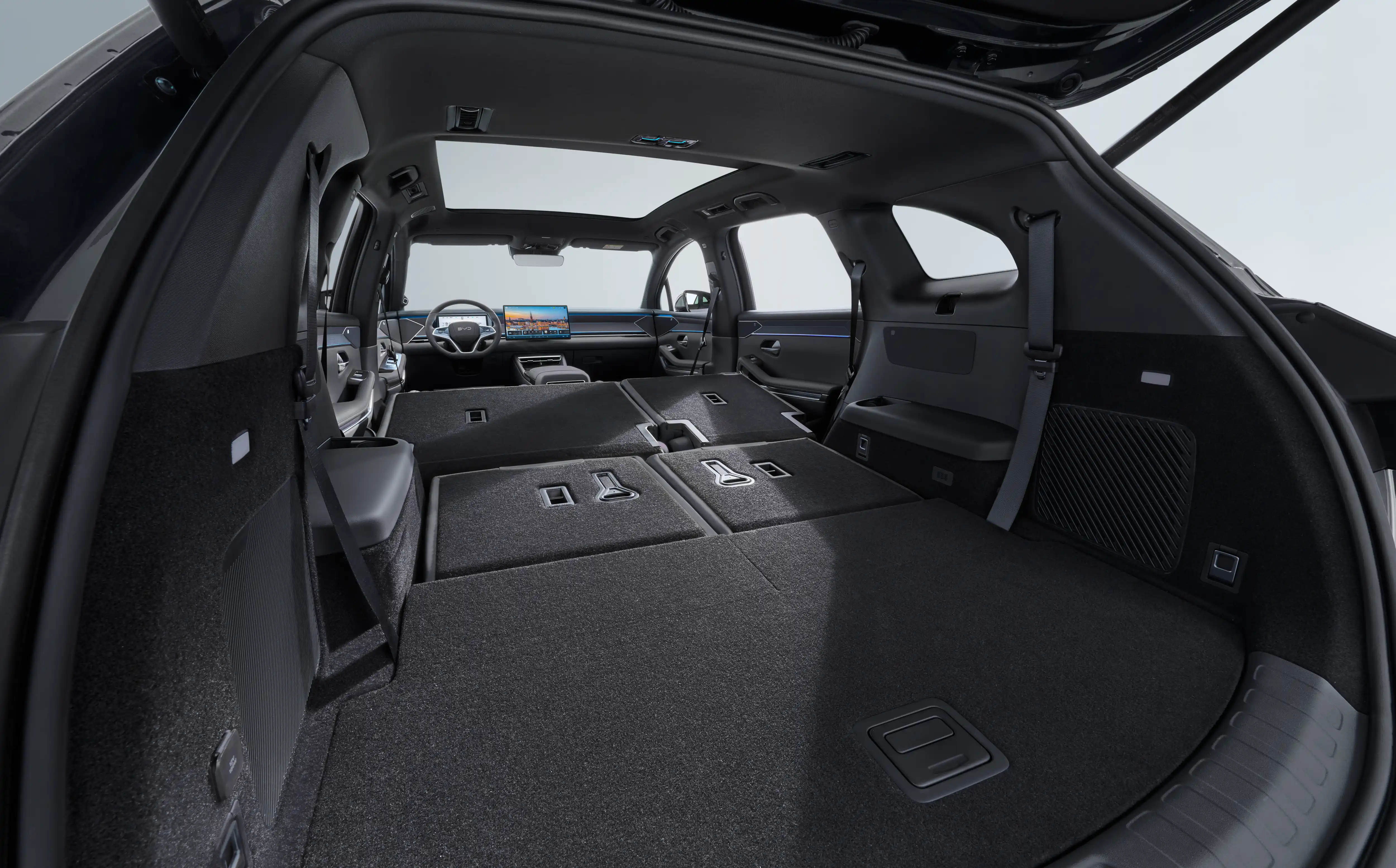 BYD ATTO 8 DM-P - Tecnología