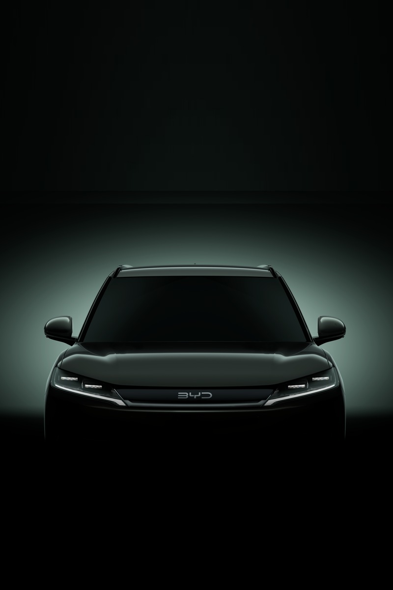 BYD YUAN PRO es el primer modelo de clase A construido sobre la Plataforma-E 3.0 de BYD, con un rendimiento excepcional en términos de inteligencia, eficiencia, seguridad y estética. Este modelo encarna el nuevo y cautivador lenguaje de diseño Dragon Face